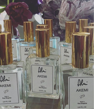 Load image into Gallery viewer, Akemi - Perfume (Retro Bottle)